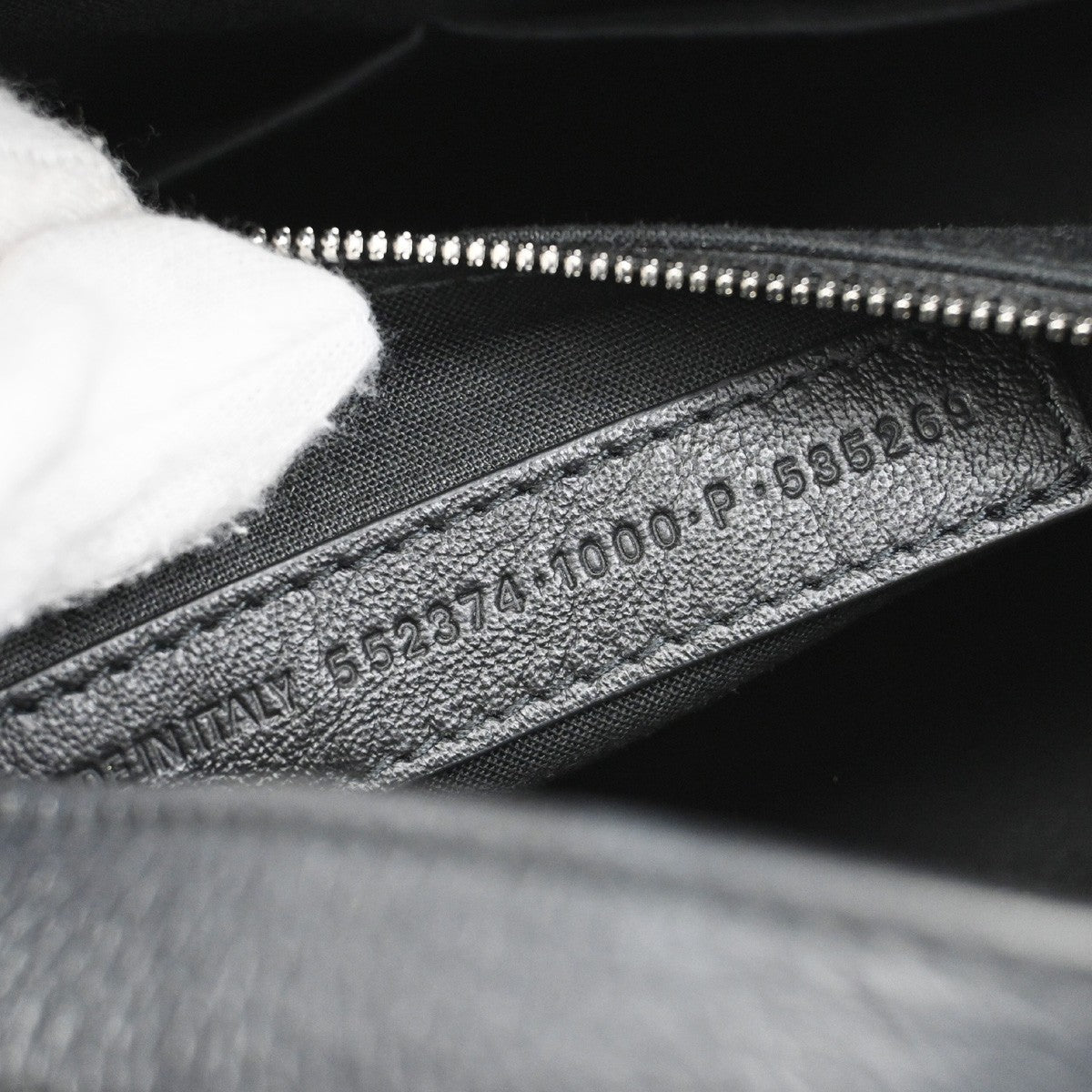 BALENCIAGA Logo Everyday Backpack Bag Leather Black SHW Italy 50RL527