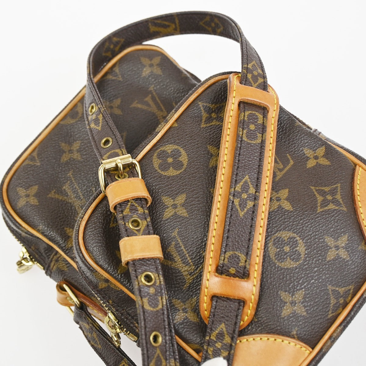 LOUIS VUITTON Amazon Crossbody Shoulder Bag Monogram Leather BN M45236 15CA837