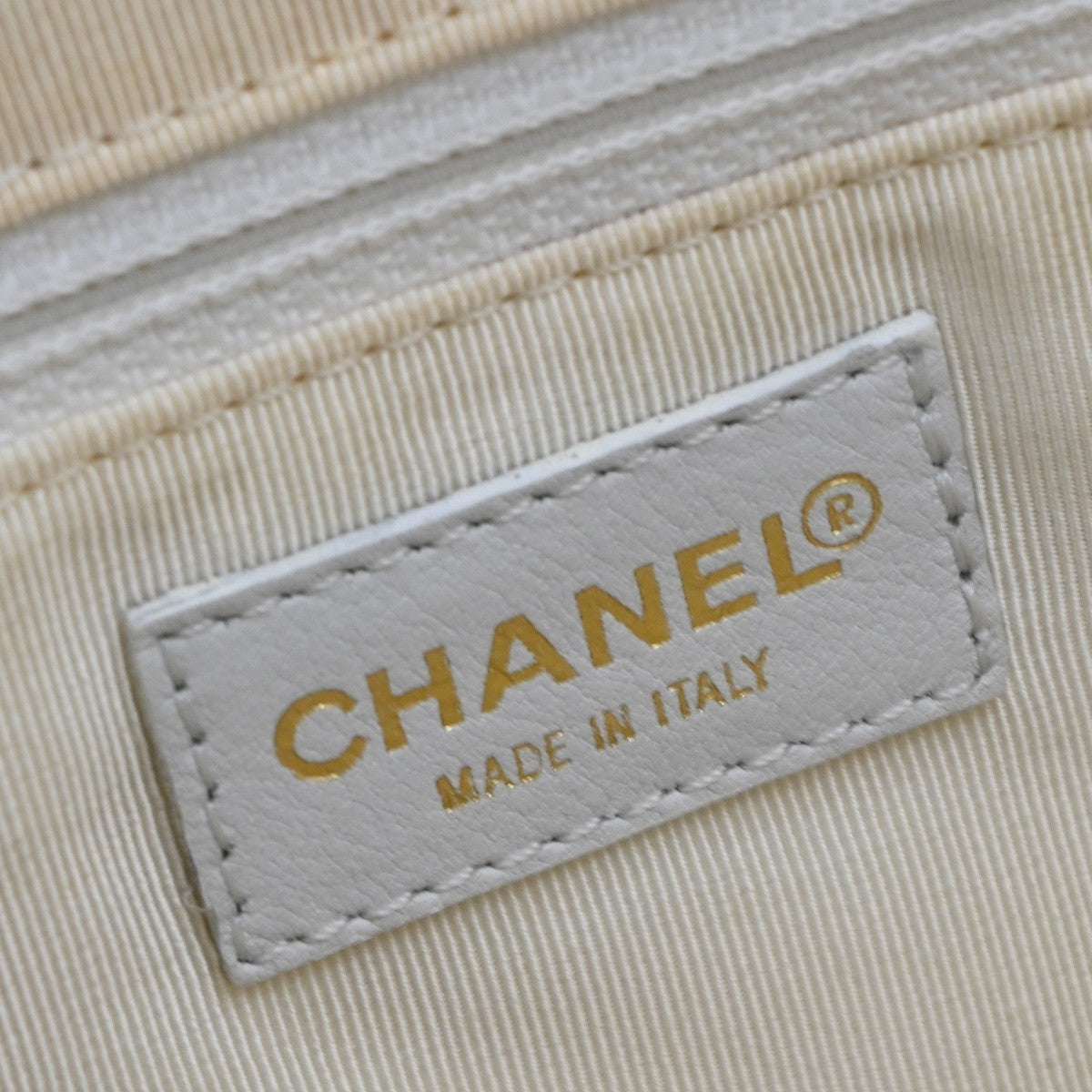 CHANEL CC Logo Wild Stitch Shoulder Hand Tote Bag Leather White Vintage 21RF687