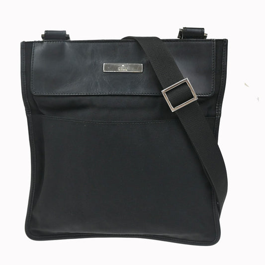 29.Live GUCCI Logo Crossbody Shoulder Bag Nylon Leather Black SHW Italy 05KC142