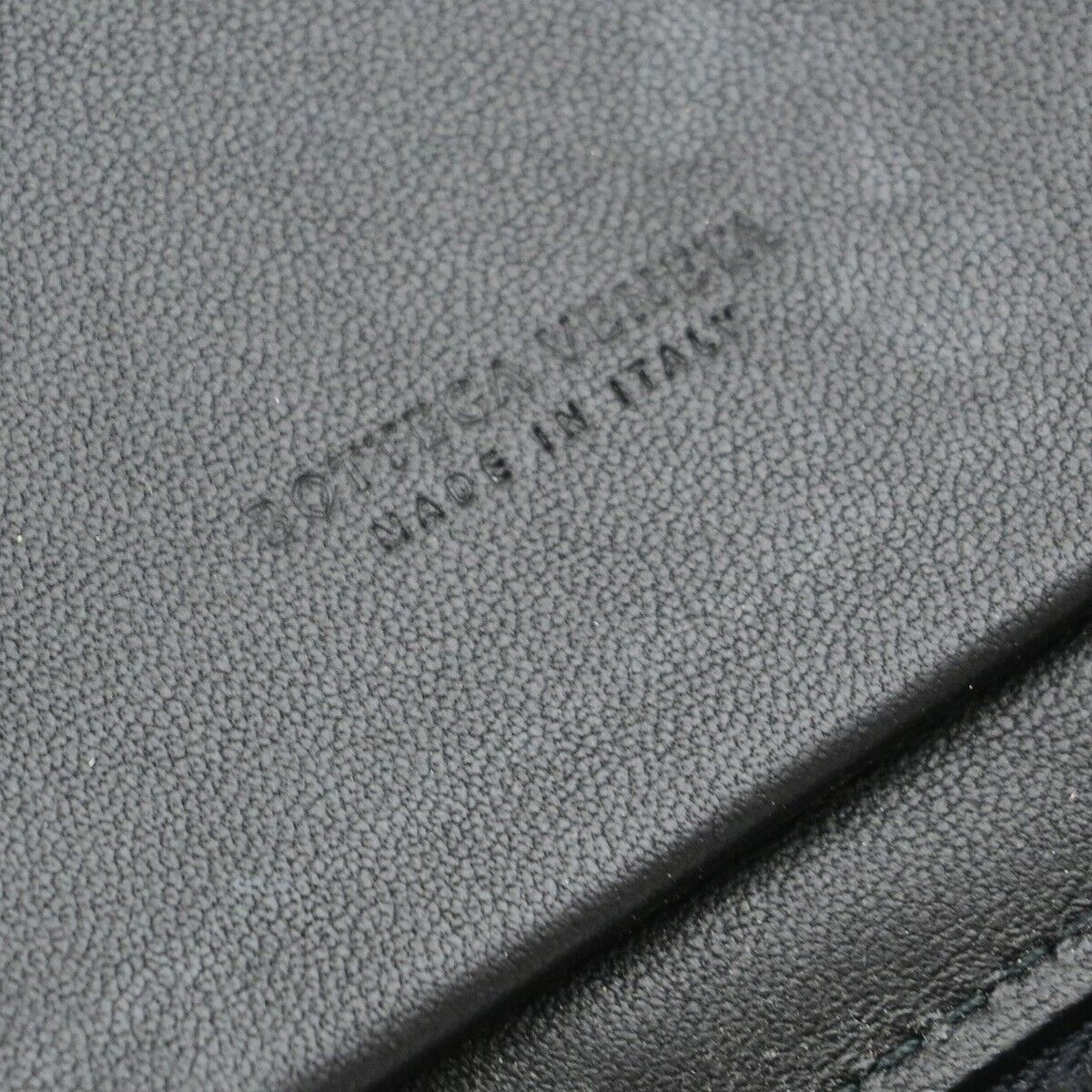 BOTTEGA VENETA Intrecciato Zipper Around Long Wallet Leather Black Italy 67EE081