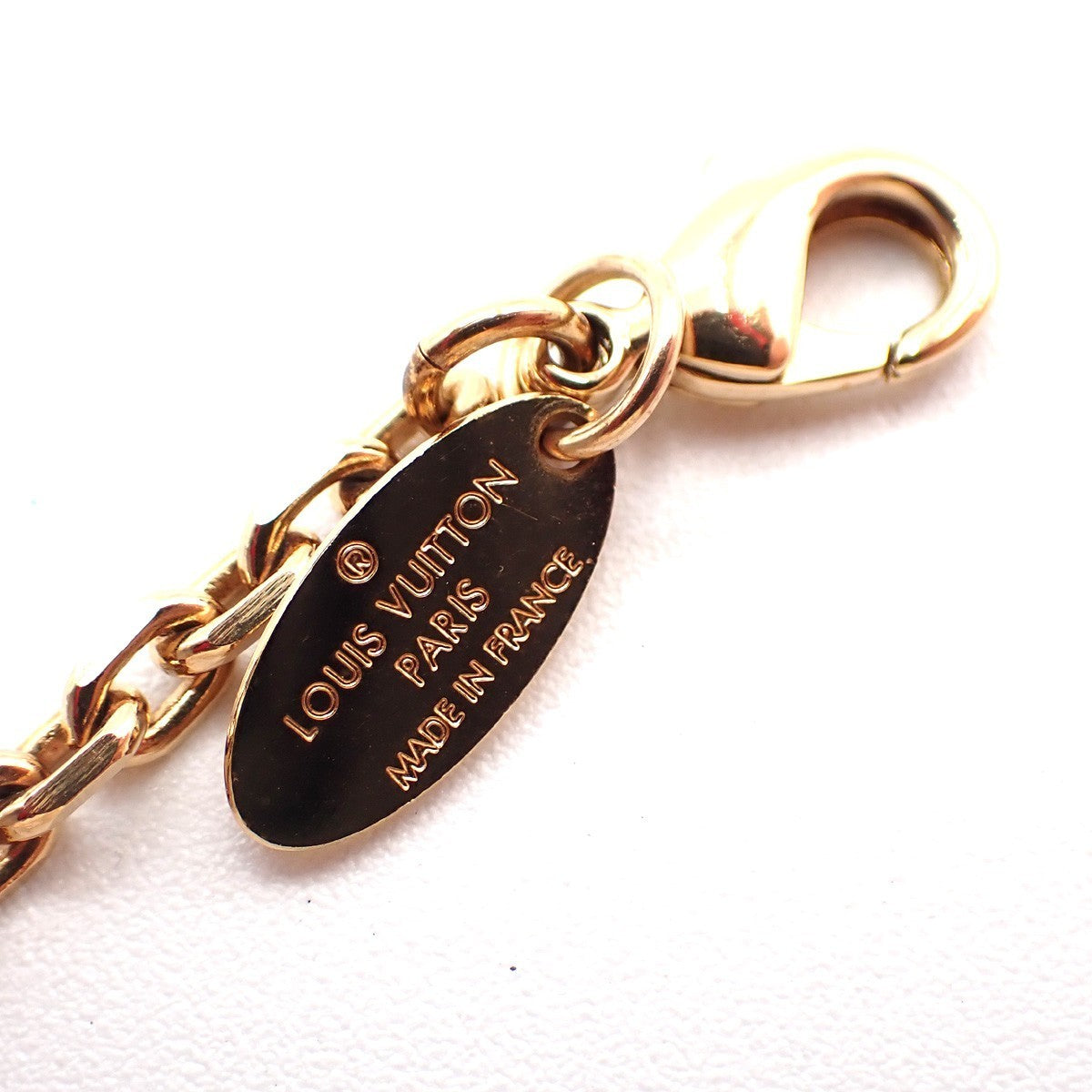 LOUIS VUITTON Logo Collier Inclusion Necklace GHW M65294 34EG360