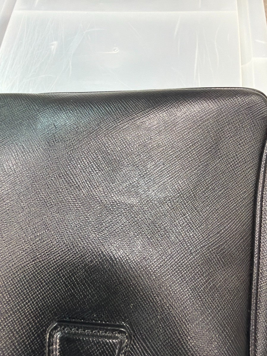 PRADA Logo Galleria Shoulder  Hand Bag Saffiano Leather Black GHW Italy 72YJ039