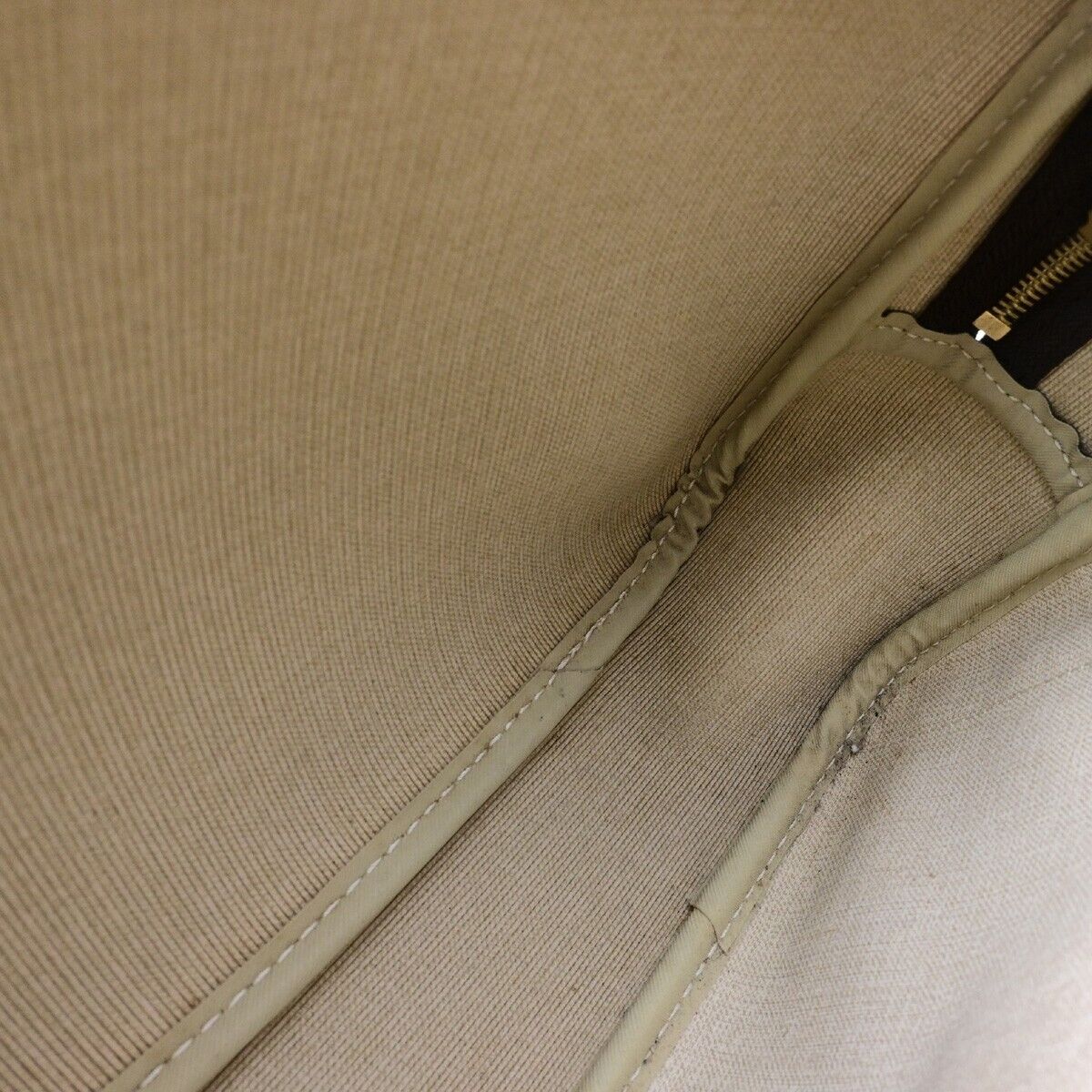 LOUIS VUITTON Reporter PM Crossbody Shoulder Bag Monogram Leather M45254 69ED047