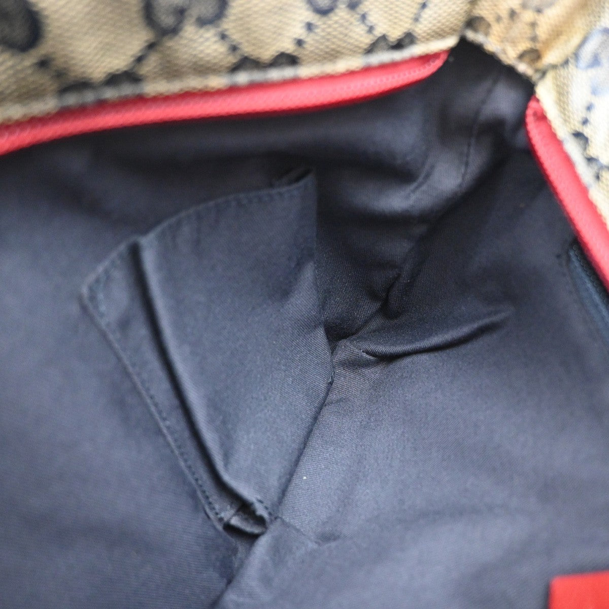 GUCCI GG Pattern Crystal Shoulder Bag Coating Canvas Leather Blue Red 88KP239