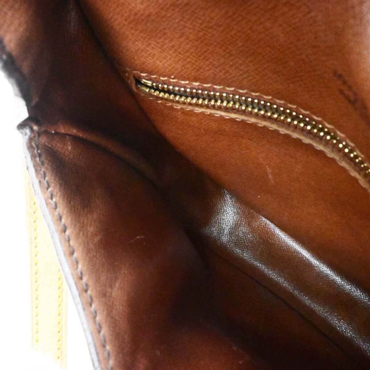 LOUIS VUITTON Saint Cloud MM Shoulder Bag Monogram Leather Brown M51243 64ED489