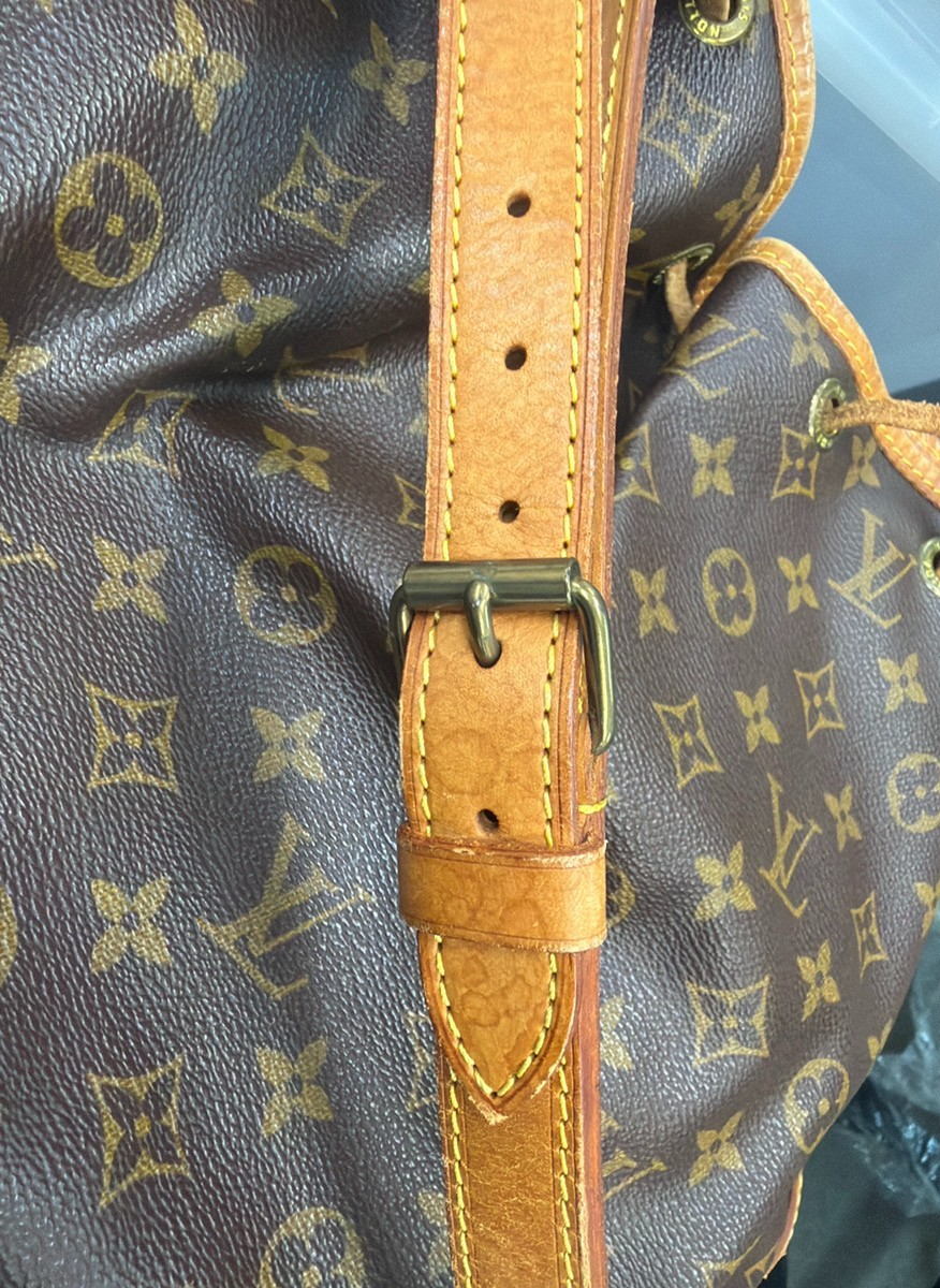 LOUIS VUITTON Petit Noe Drawstring Shoulder Bag Monogram Leather M42226 77YJ043