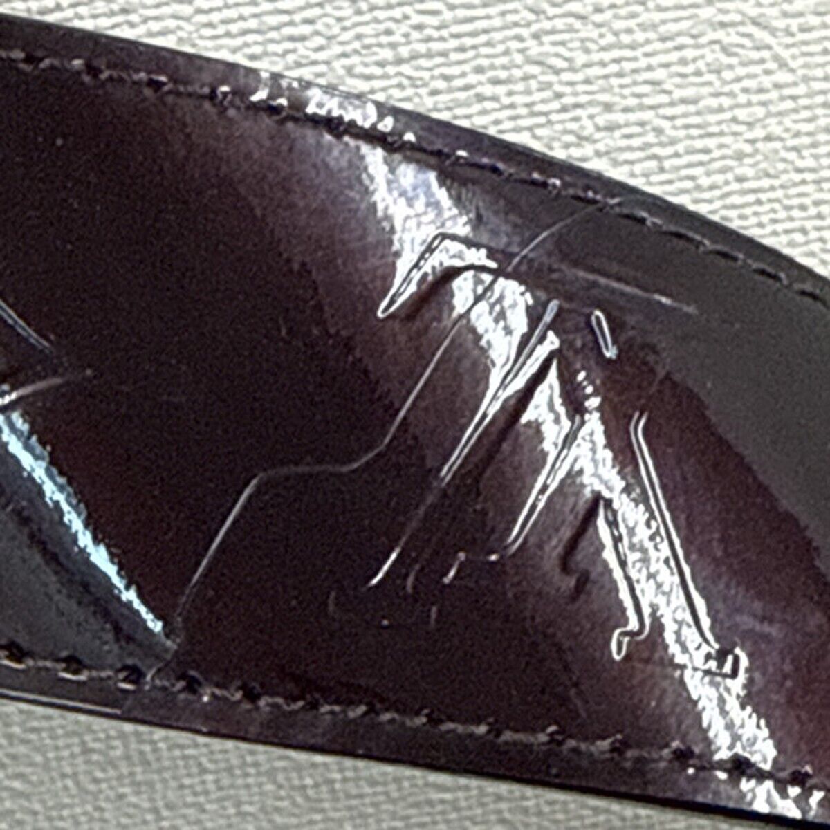 LOUIS VUITTON Ceinture Belt 80/32 Monogram Vernis Bordeaux Red M9874 32FB328
