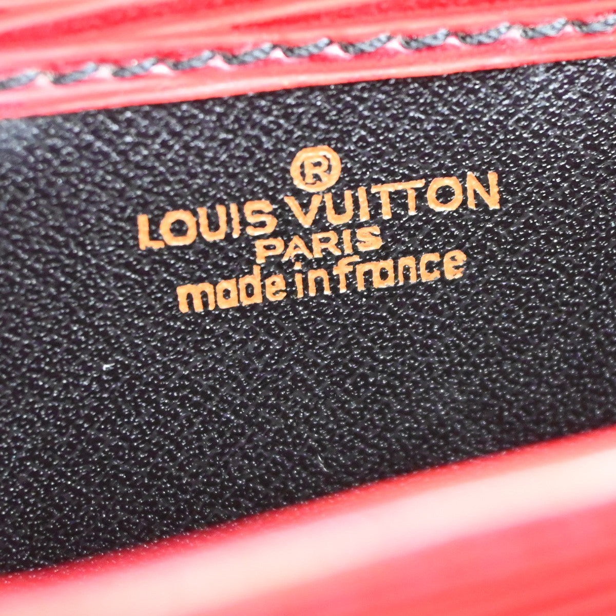 LOUIS VUITTON LV Cartouchiere Shoulder Bag Epi Leather Red Gold M52247 83DA247