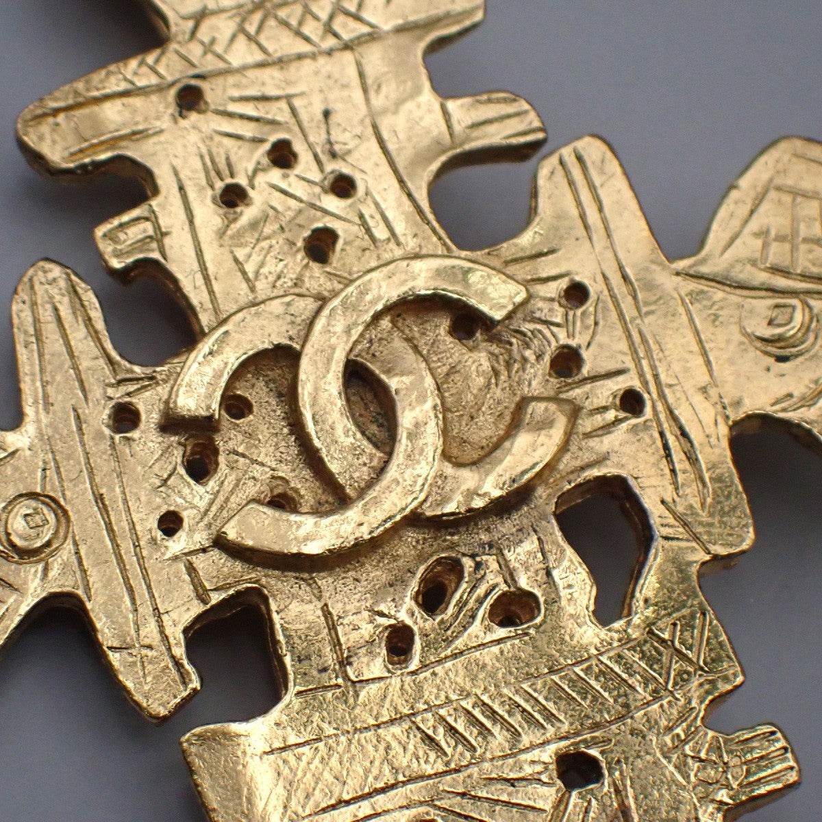 CHANEL CC Logo Pin Brooch 94P Cross Gold GHW France Vintage Accessory 33RL888