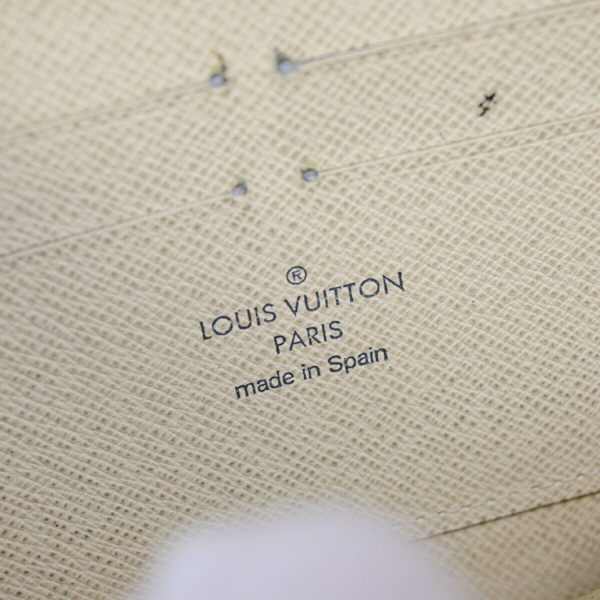 LOUIS VUITTON Zippy Wallet Long Bifold Wallet Damier Azur Leather N60019 02FA761