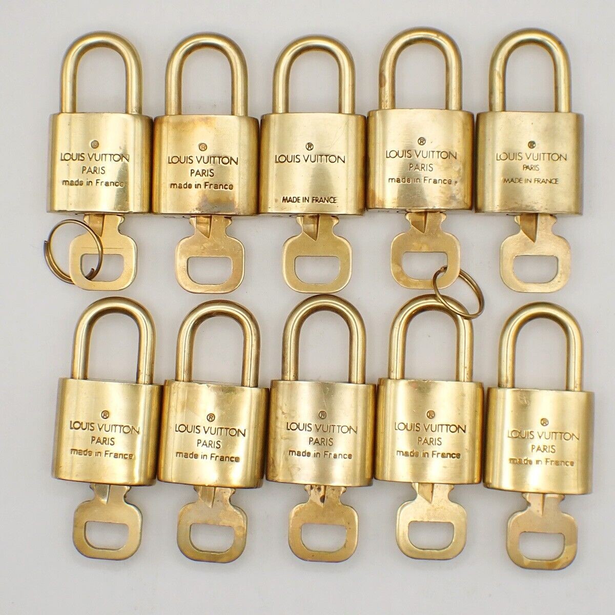 LOUIS VUITTON LV 10 Set  Padlock Key Bag Charm Cadena Gold Plated France 31YF664