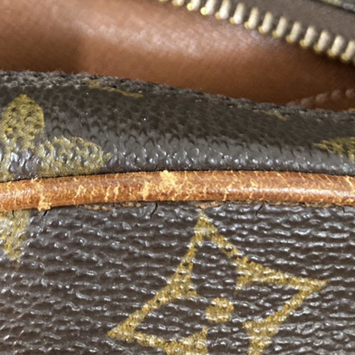 LOUIS VUITTON Senlis Shoulder Bag Monogram Leather Brown France M51222 67EF932