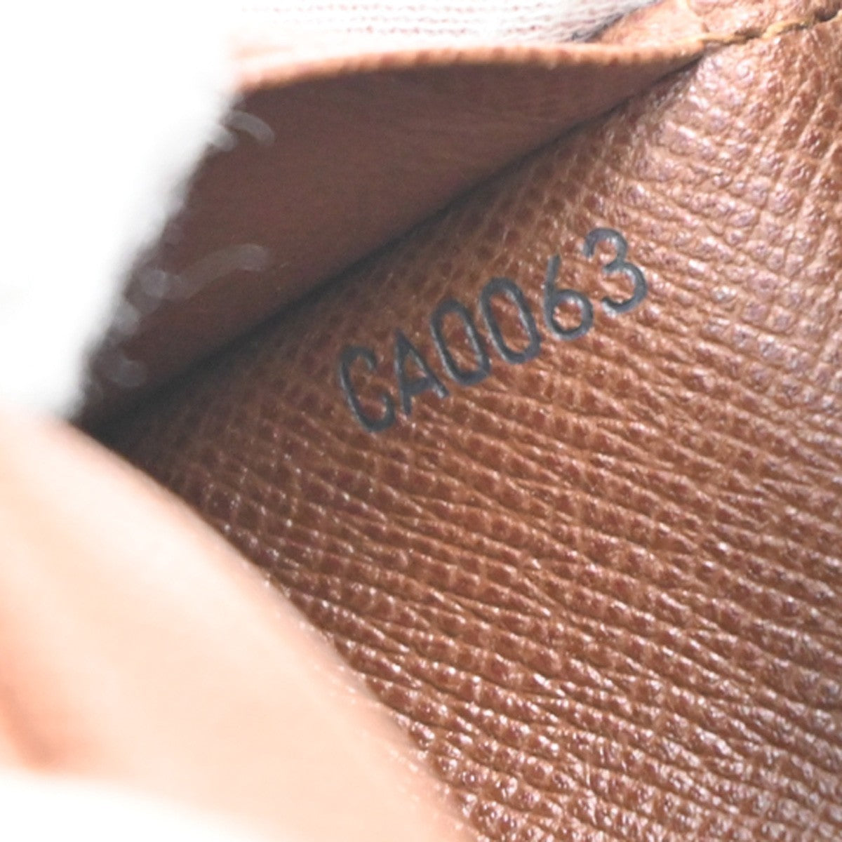LOUIS VUITTON Porte Monnaie Billets Tresor Wallet Monogram Brown M61730 66EG203