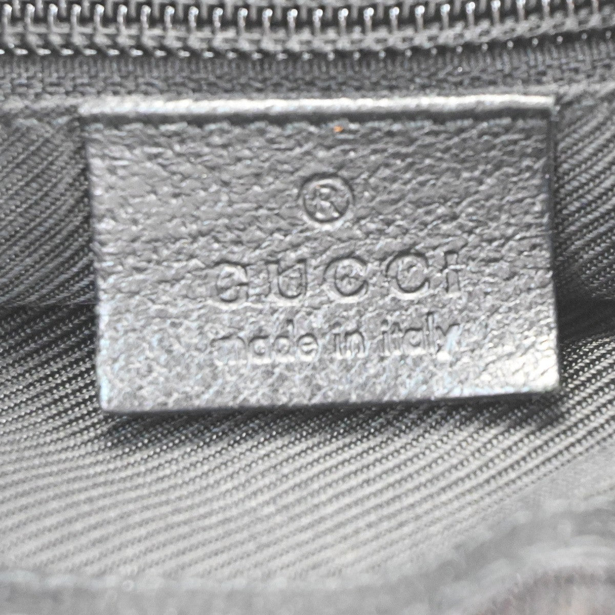 Gucci Logo GG Pattern Shoulder Bag Canvas Leather Black SHW Italy 30PA139