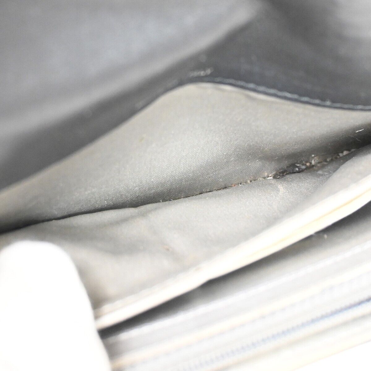 CHANEL CC Logo Camellia Long Bifold Wallet Purse Leather Black Italy 36FA430