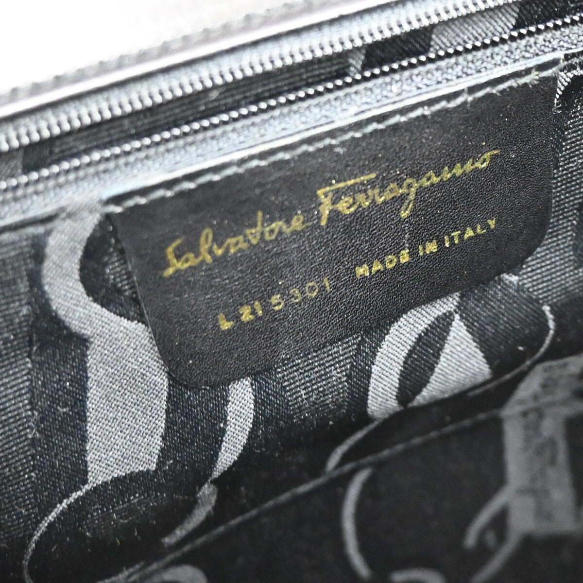 SALVATORE FERRAGAMO Vara 2Way Shoulder Hand Bag Leather Black GHW Italy 39FB617