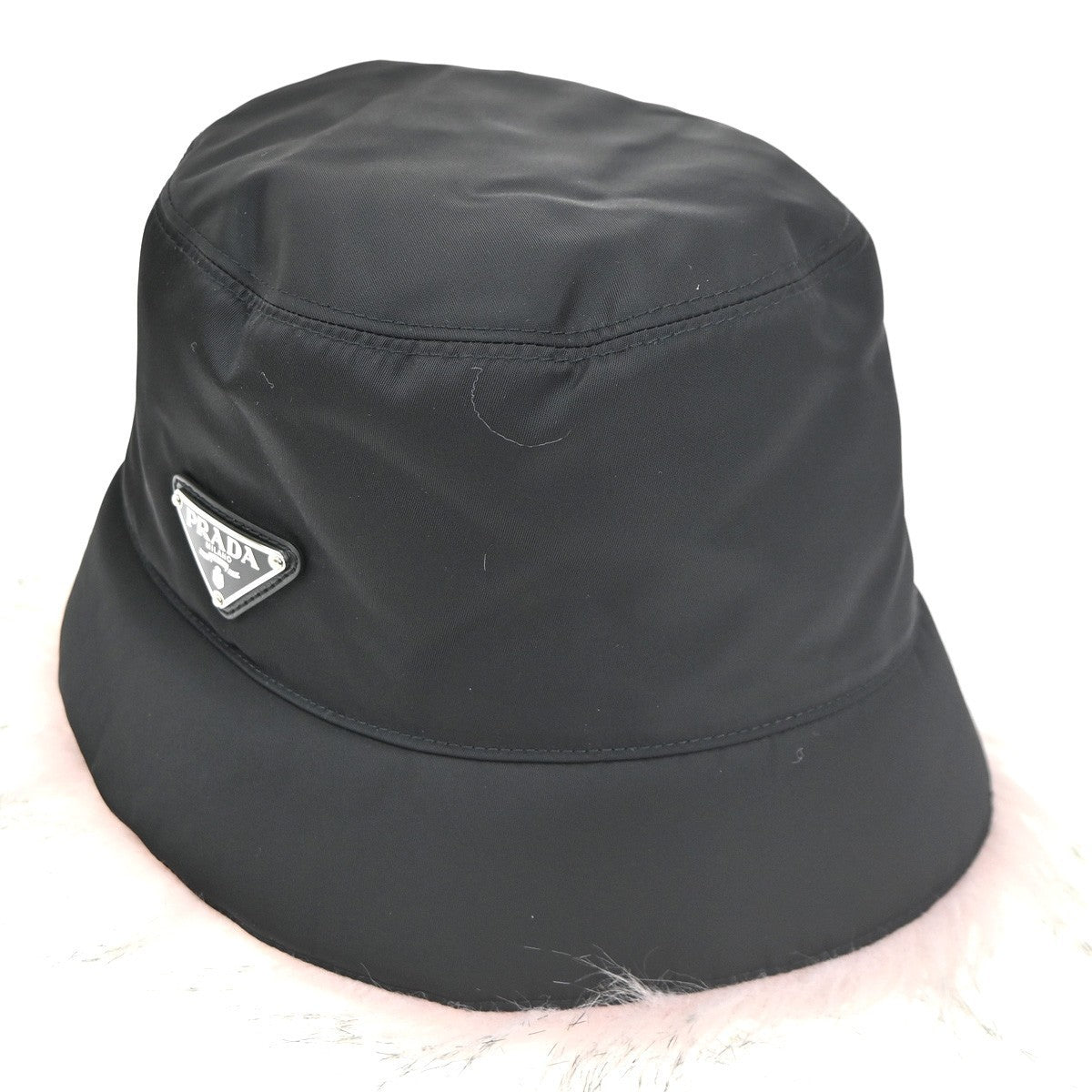 PRADA Plate Logo Bucket Hat Cap #M 58 Re-Nylon Fur Leather Black Pink 80RL689