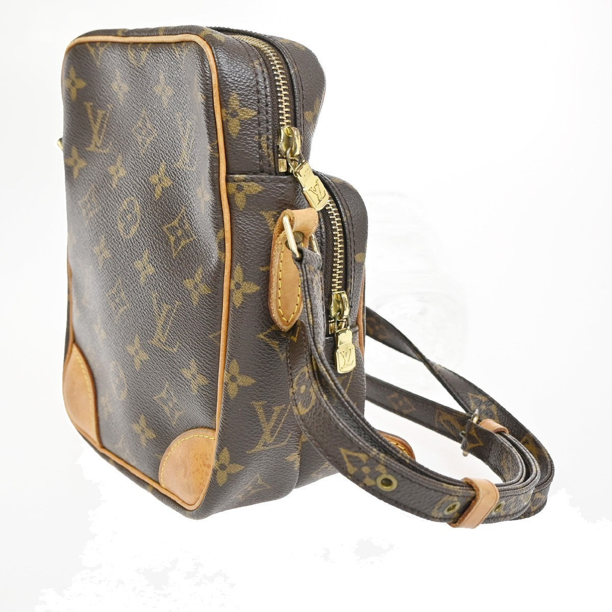LOUIS VUITTON Amazon Crossbody Shoulder Bag Monogram Leather BN M45236 89CA705