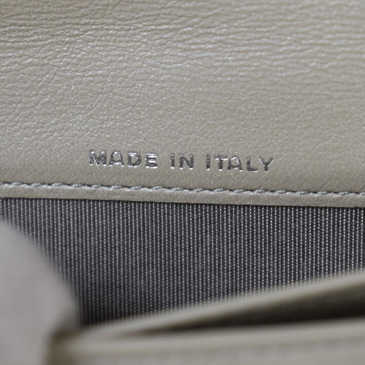 CHANEL CC Logo Long Bifold Wallet Purse Caviar Leather Ivory Italy 32JH714