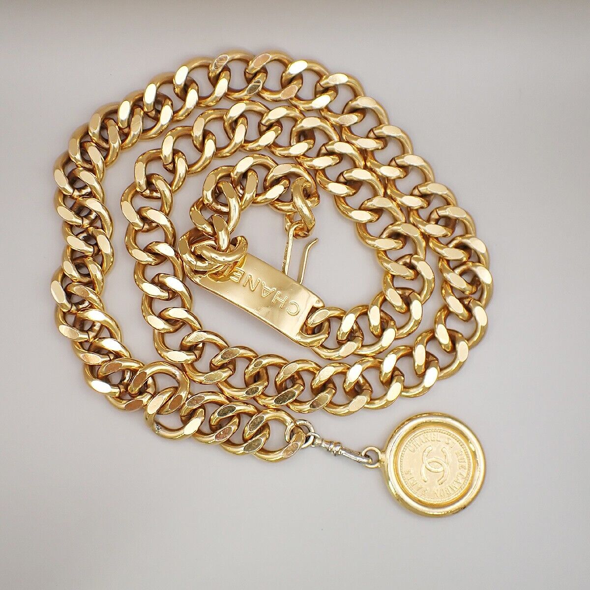 CHANEL CC Logo Medallion Charm Chain Belt Gold GHW Accessory 95RK026