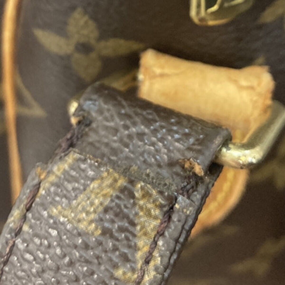 LOUIS VUITTON Nile Crossbody Shoulder Bag Monogram Leather Brown M45244 65ED954