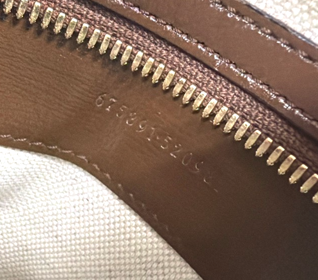GUCCI GG Pattern Crossbody Shoulder Bag Supreme Leather Brown GHW Italy 96YJ268