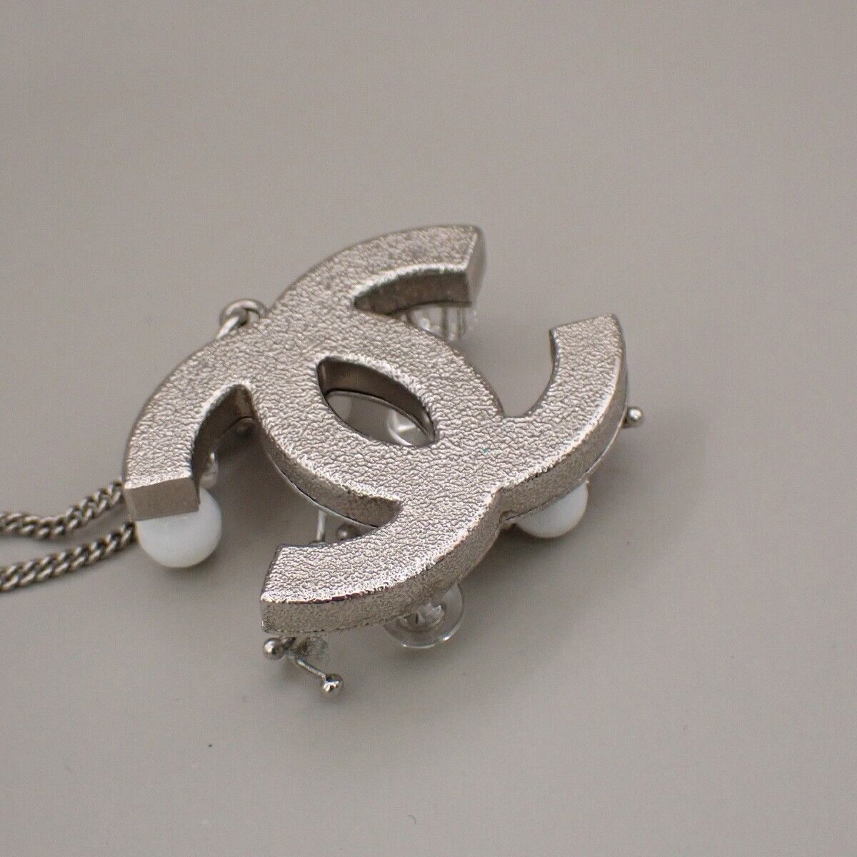 CHANEL CC Logo Chain Necklace B10A Pendant Plastic Silver Accessory 84KA430