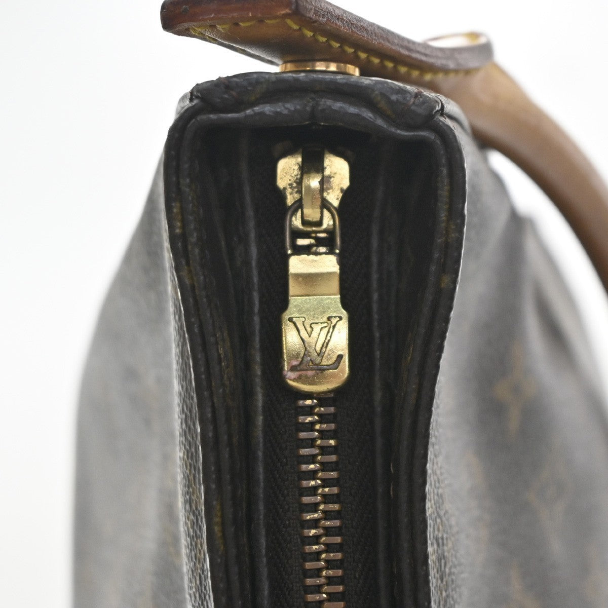 LOUIS VUITTON Logo Looping GM Shoulder Bag Monogram Leather USA M51145 85YJ277