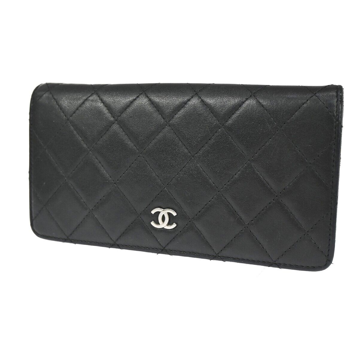 CHANEL CC Logo Matelasse Bifold Long Wallet Purse Leather Black France 64FA065