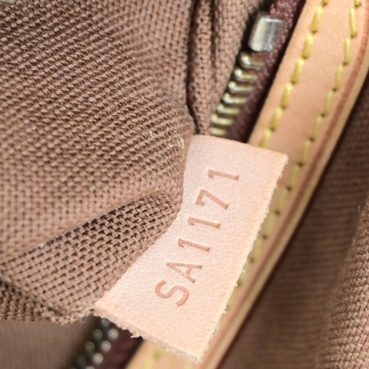 LOUIS VUITTON Batignolles Horizontal Shoulder Bag Monogram Brown M51154 11FB188