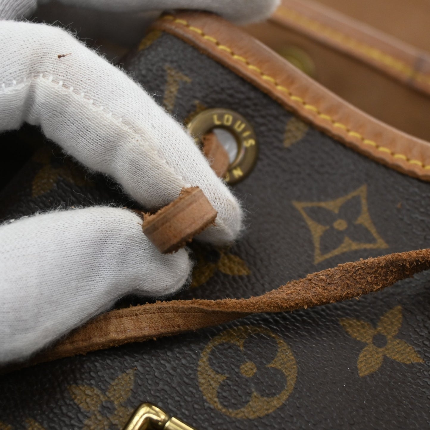 LOUIS VUITTON Montsouris MM Backpack Bag Monogram Leather Brown M51136 15KD141