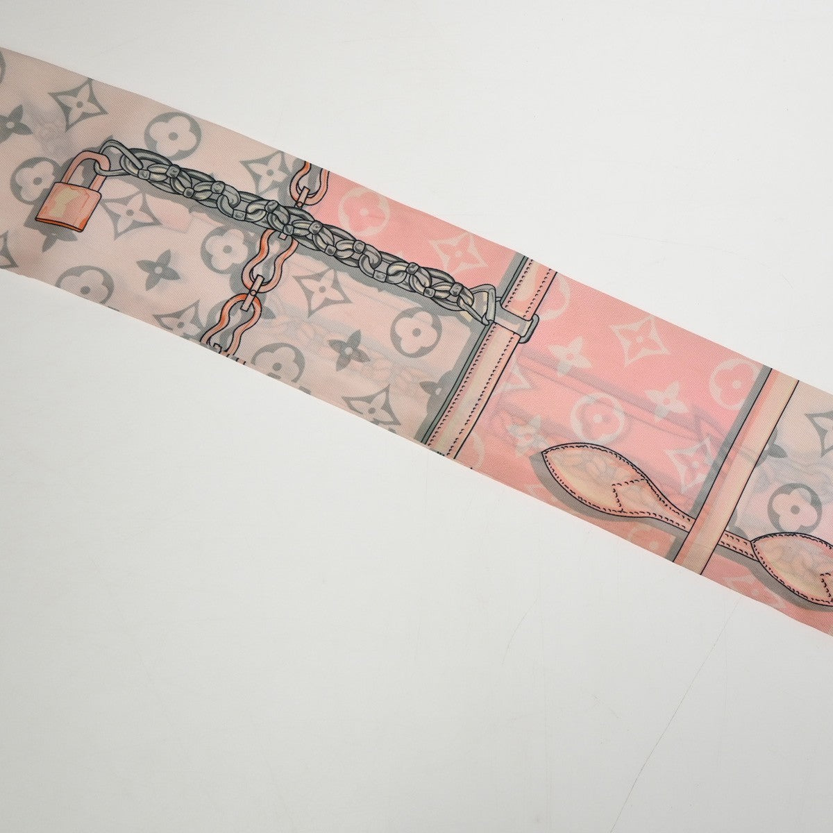 LOUIS VUITTON Monogram Confidential Bandeau Scarf 100% Silk Pink M70637 09MA606