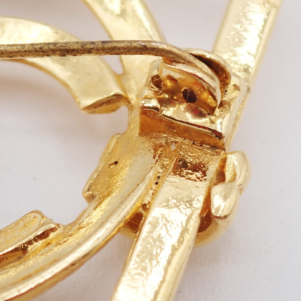 CHANEL CC Logo Square Pin Brooch 29 Gold France Vintage 82RL960