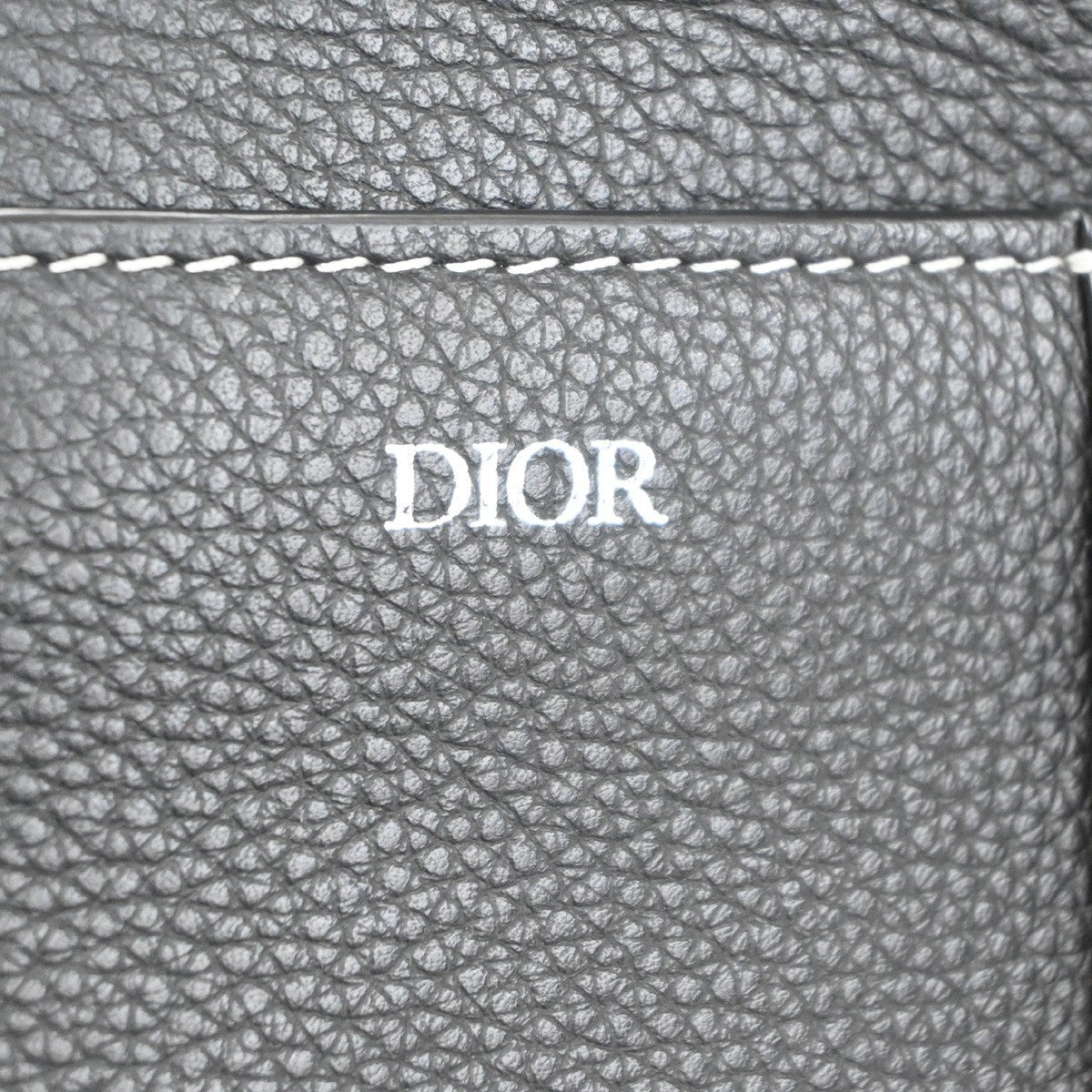CHRISTIAN DIOR CD Logo Saddle Mini Pouch Bag Leather Black SHW 18TA508