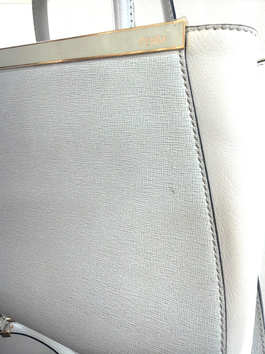 FENDI Logo 2Jours 2Way Shoulder Hand Bag Leather Charm White GHW Italy 70YH941