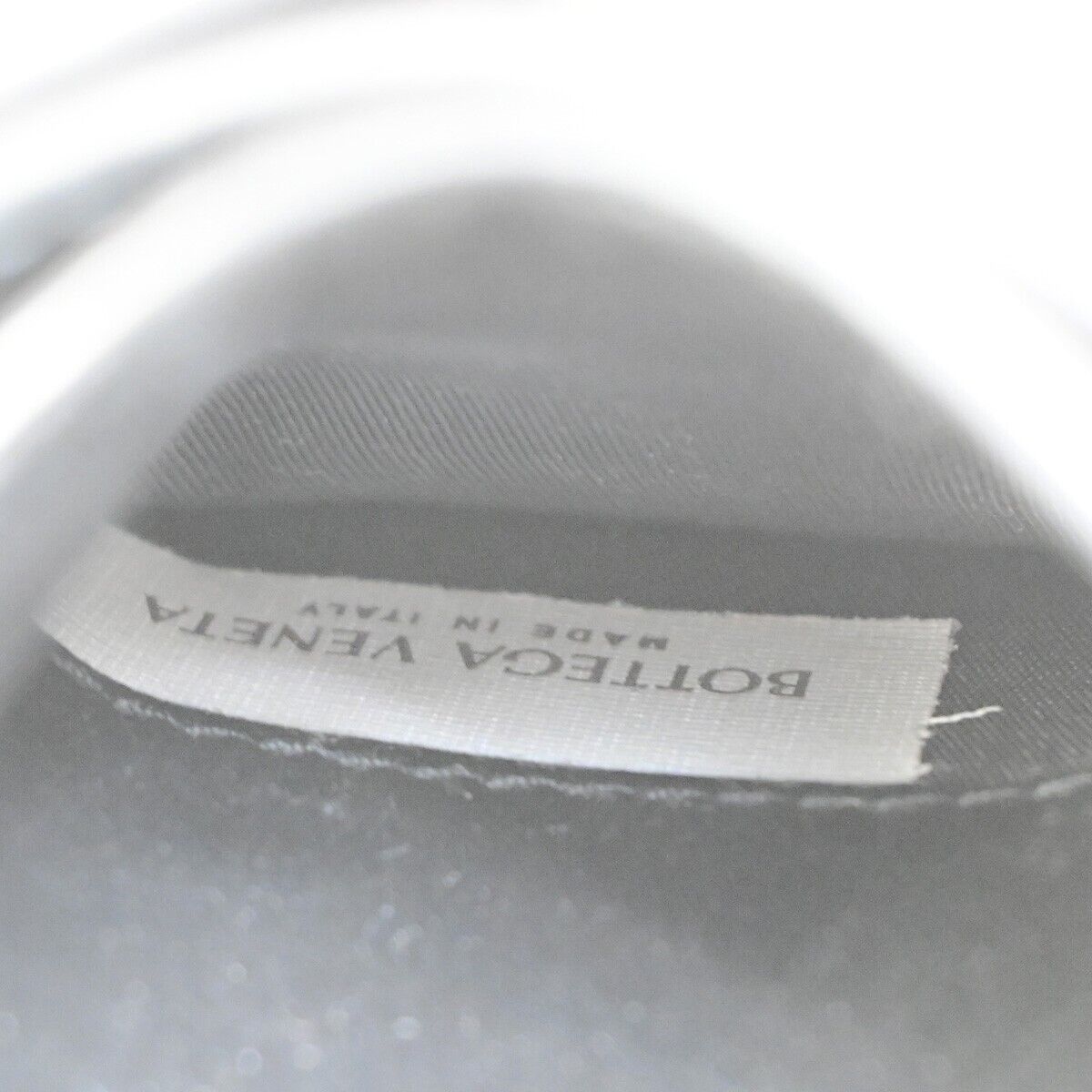 BOTTEGA VENETA Logo Intrecciato Bifold Compact Wallet Leather Black 68FA908