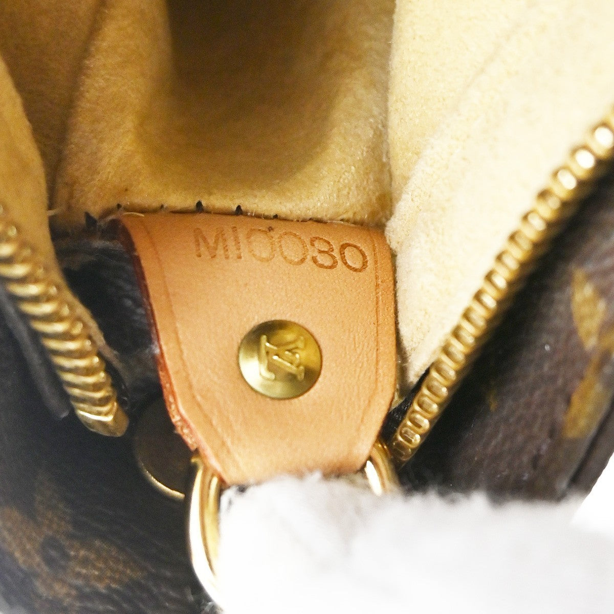 LOUIS VUITTON Logo Looping GM Shoulder Bag Monogram Leather Brown M51145 11CA656