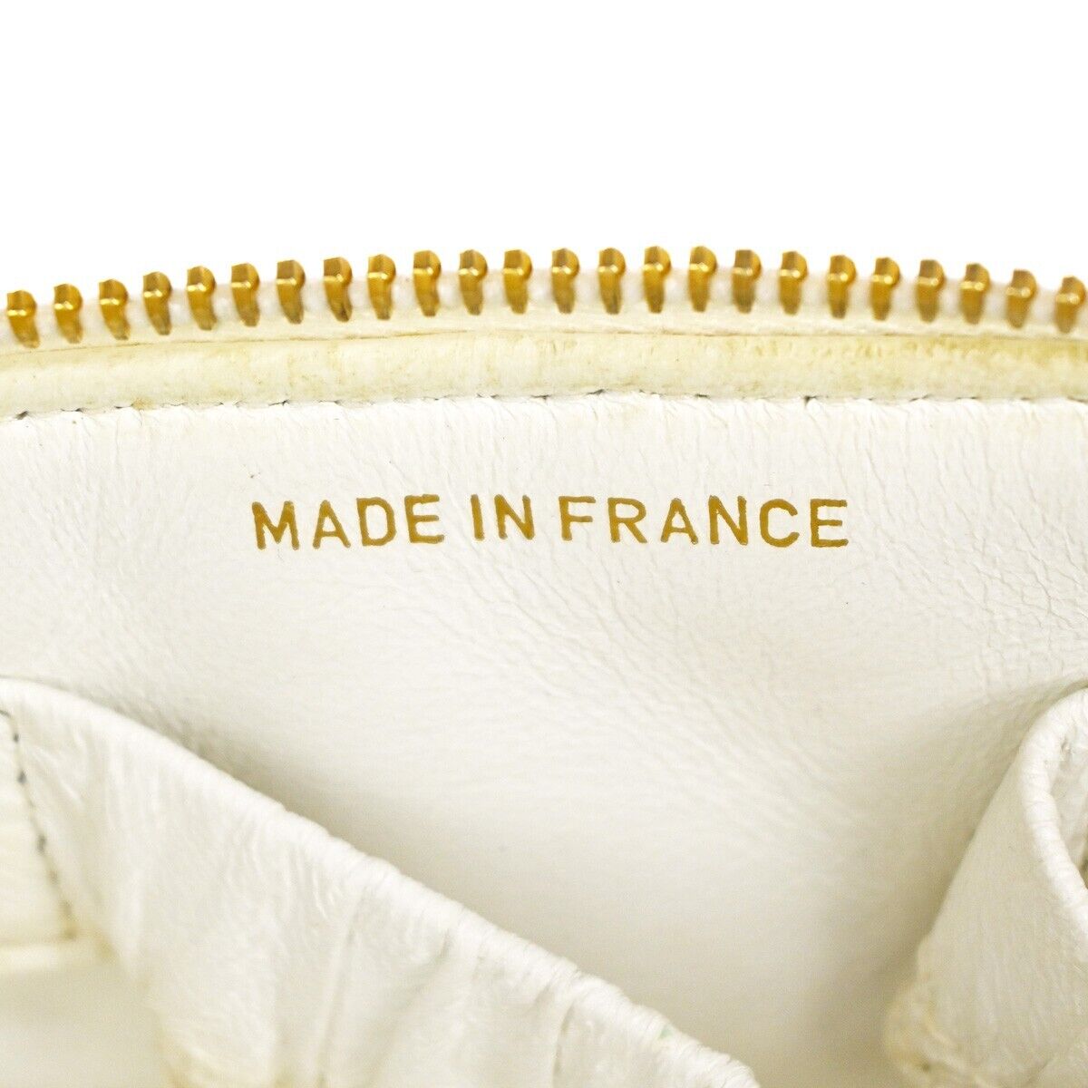 CHANEL Logo Matelasse Vanity Hand Bag Leather White GHW France Vintage 96RH435