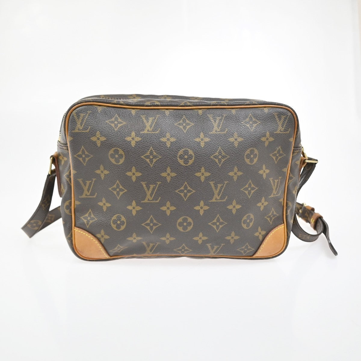 LOUIS VUITTON Nile Crossbody Shoulder Bag Monogram Leather Brown M45244 73TA643