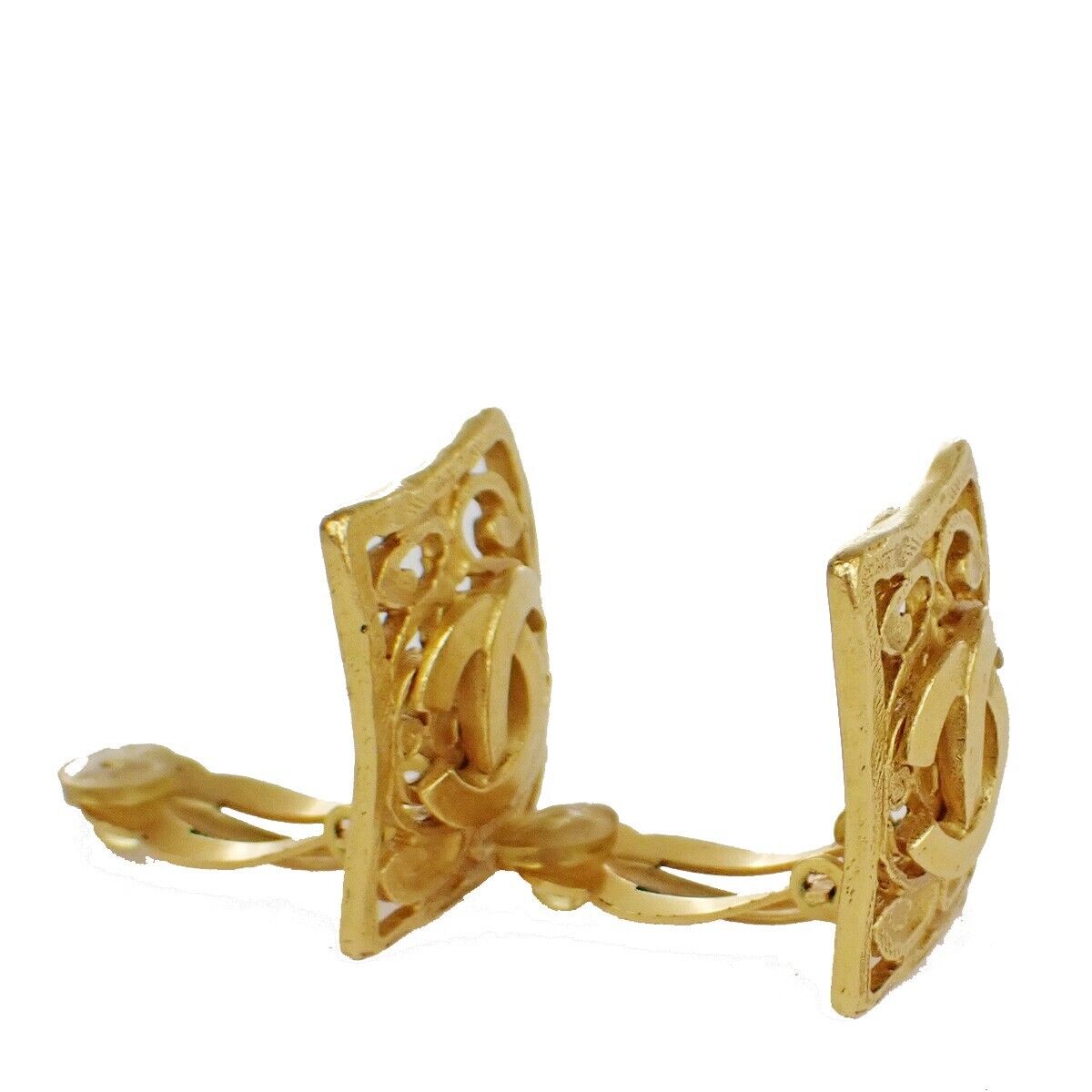 CHANEL CC Logo Button Earrings 95A Clip-On GHW France Accessory 73RJ577