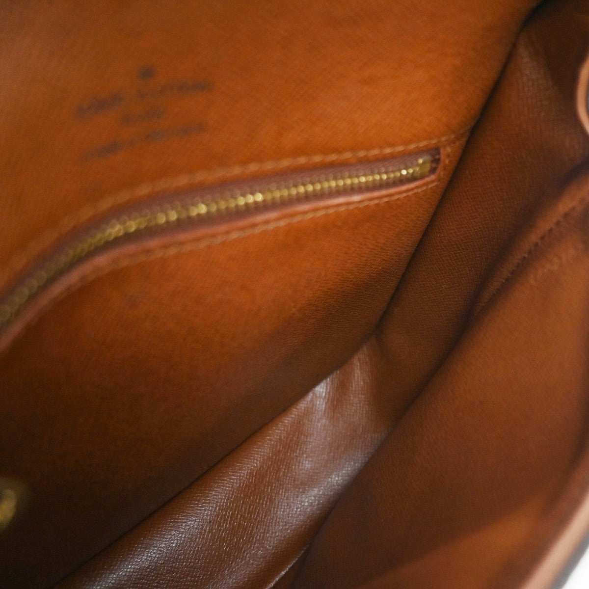 LOUIS VUITTON Saint Cloud MM Shoulder Bag Monogram Leather Brown M51243 33KP424