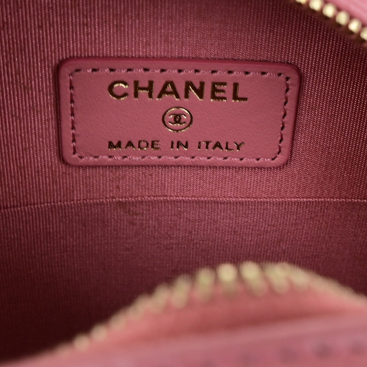 CHANEL CC Logo Camellia Round Mini Chain Shoulder Bag Grained Pink 337RK175