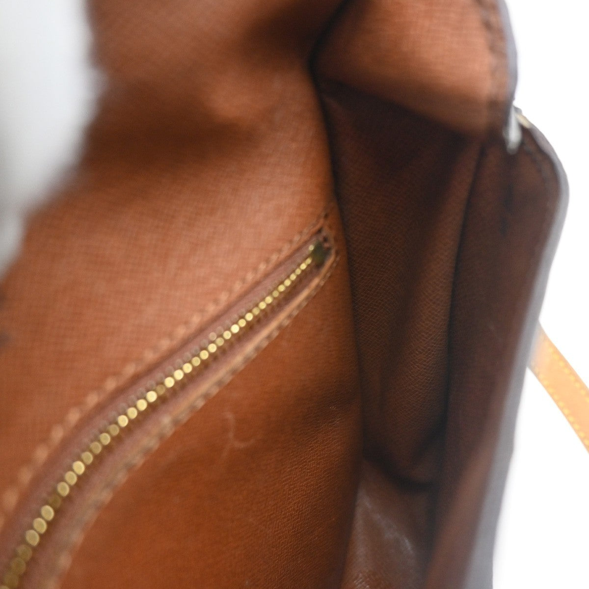 LOUIS VUITTON Saint Cloud MM Shoulder Bag Monogram Leather Brown M51243 39MA506