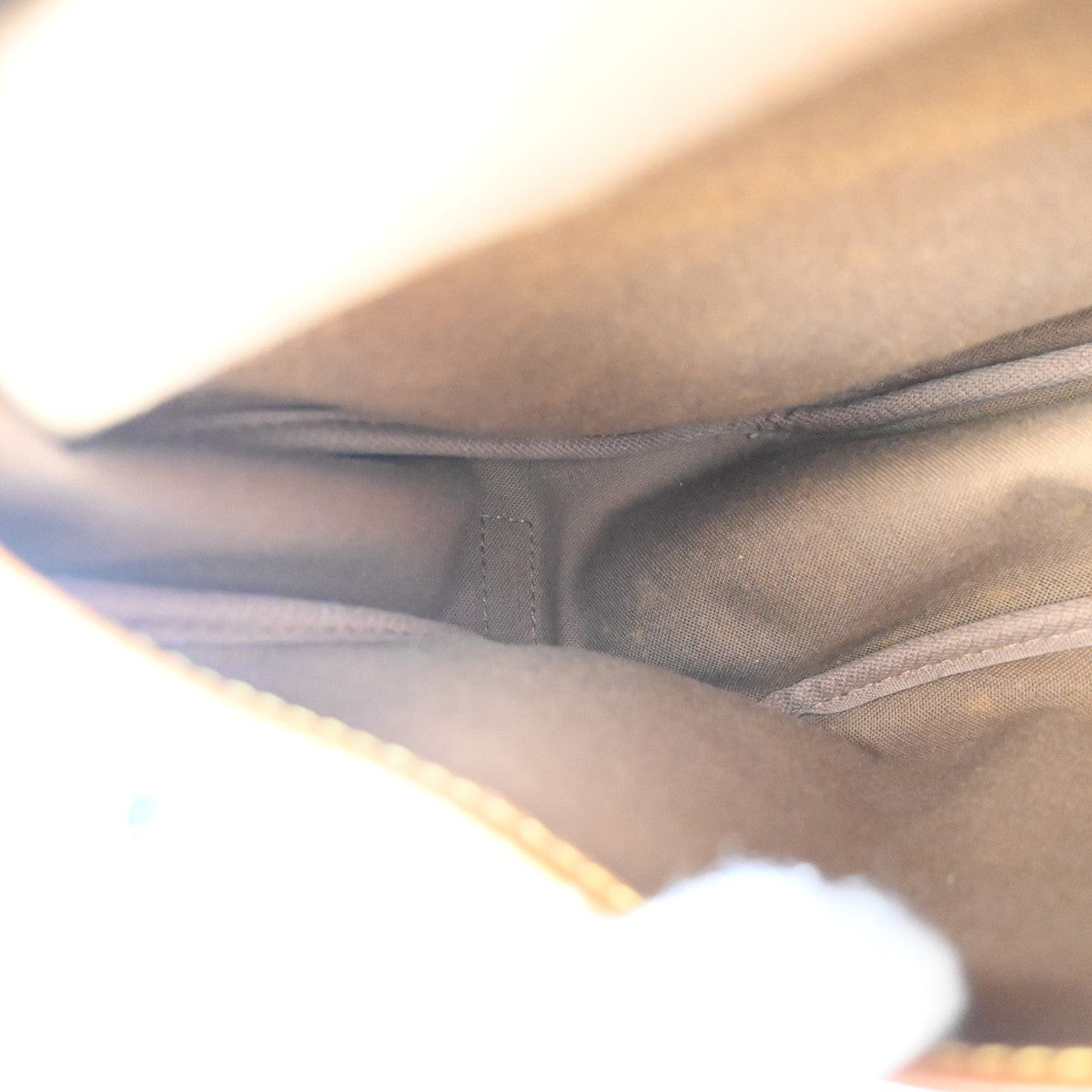 LOUIS VUITTON Saumur 35 Shoulder Bag Monogram Leather BN France M42254 84MA279