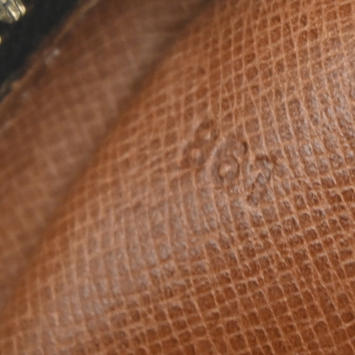 LOUIS VUITTON Marly Bandouliere Shoulder Bag Monogram Leather BN M51828 85YJ210
