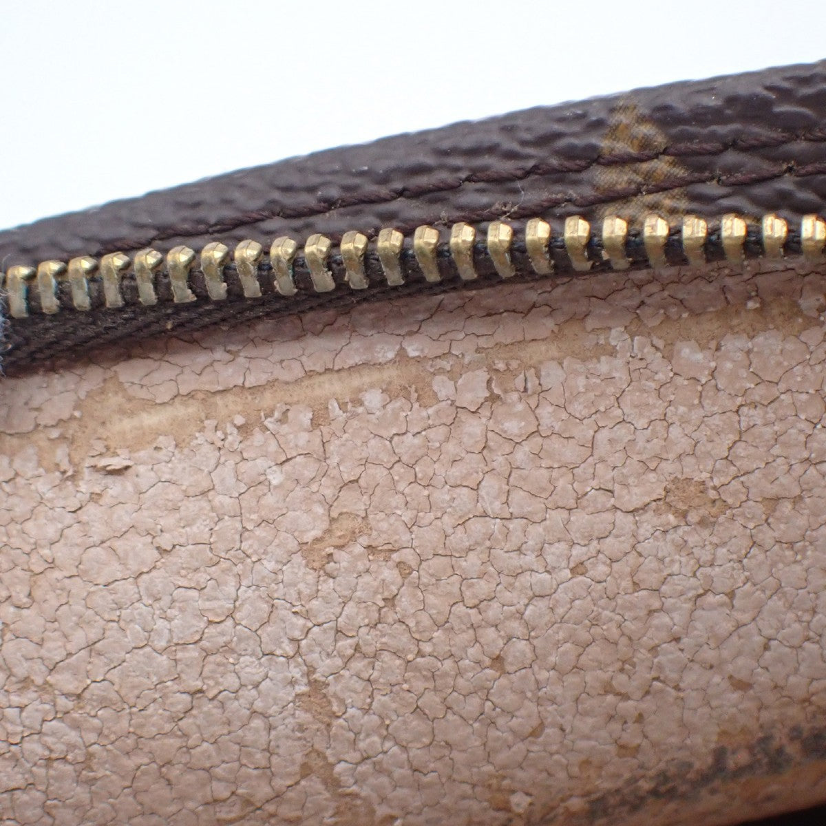 LOUIS VUITTON Logo BUCKET PM Pouch Bag Monogram Leather Brown France 05KC146