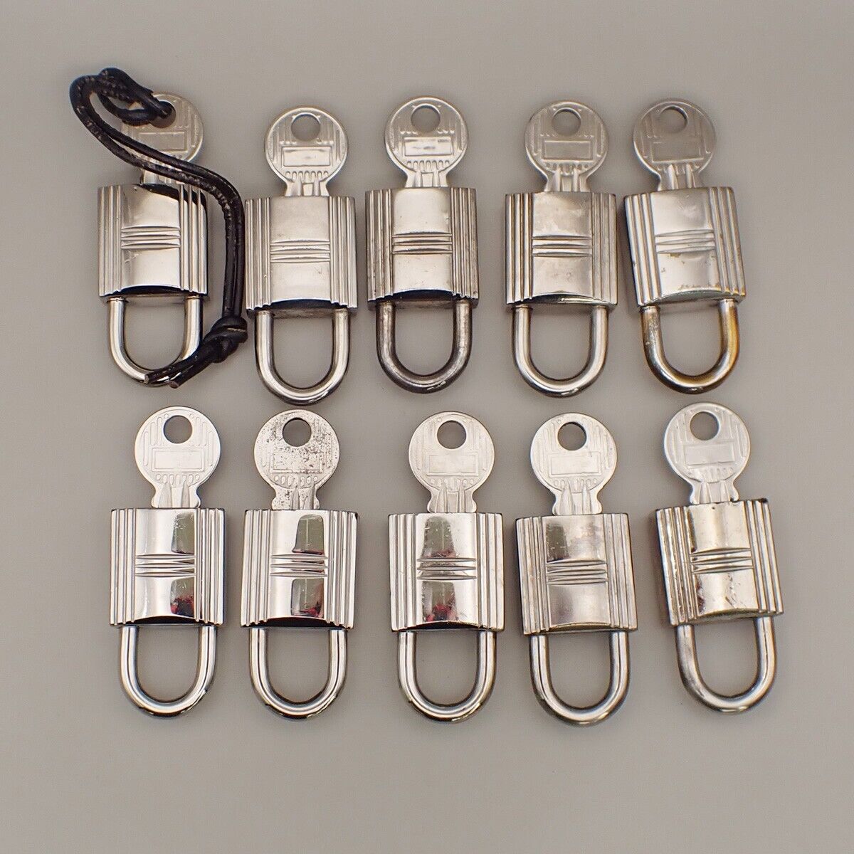 HERMES Logo 10 Set Padlock Key Bag Charm Cadena Silver-Plated Accessroy 35KA555