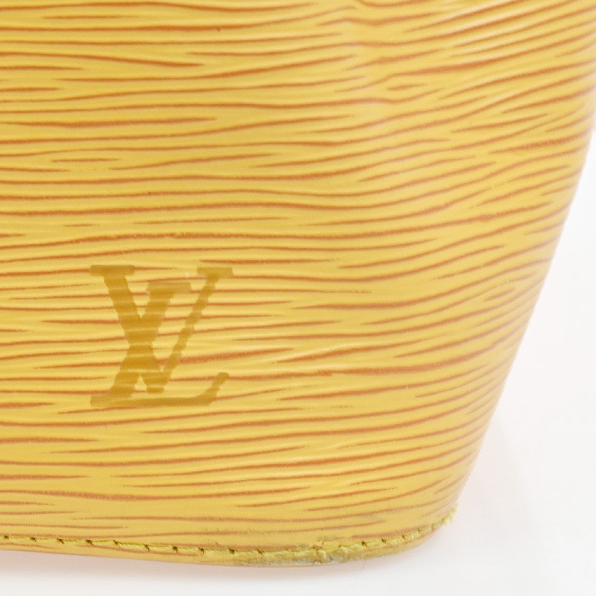 LOUIS VUITTON Petit Noe Drawstring Shoulder Bag Epi Leather YW M44107 80TA576