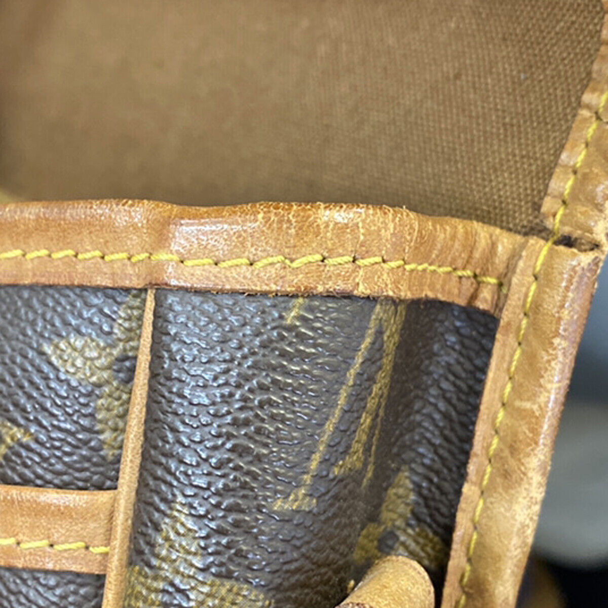 LOUIS VUITTON Gibeciere MM Shoulder Bag Monogram Leather Brown M42247 36YF451